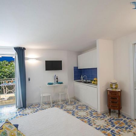 Casa Laurito Appartement Positano Buitenkant foto